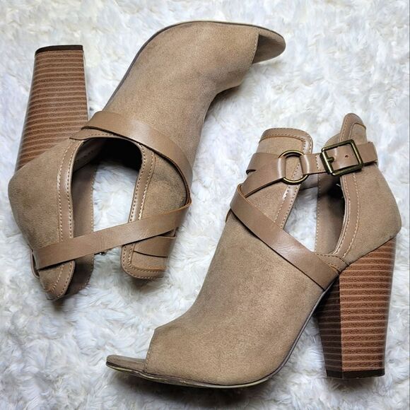 Justfab Roxii Taupe Open Toe Harness Bootie - Picture 5 of 12
